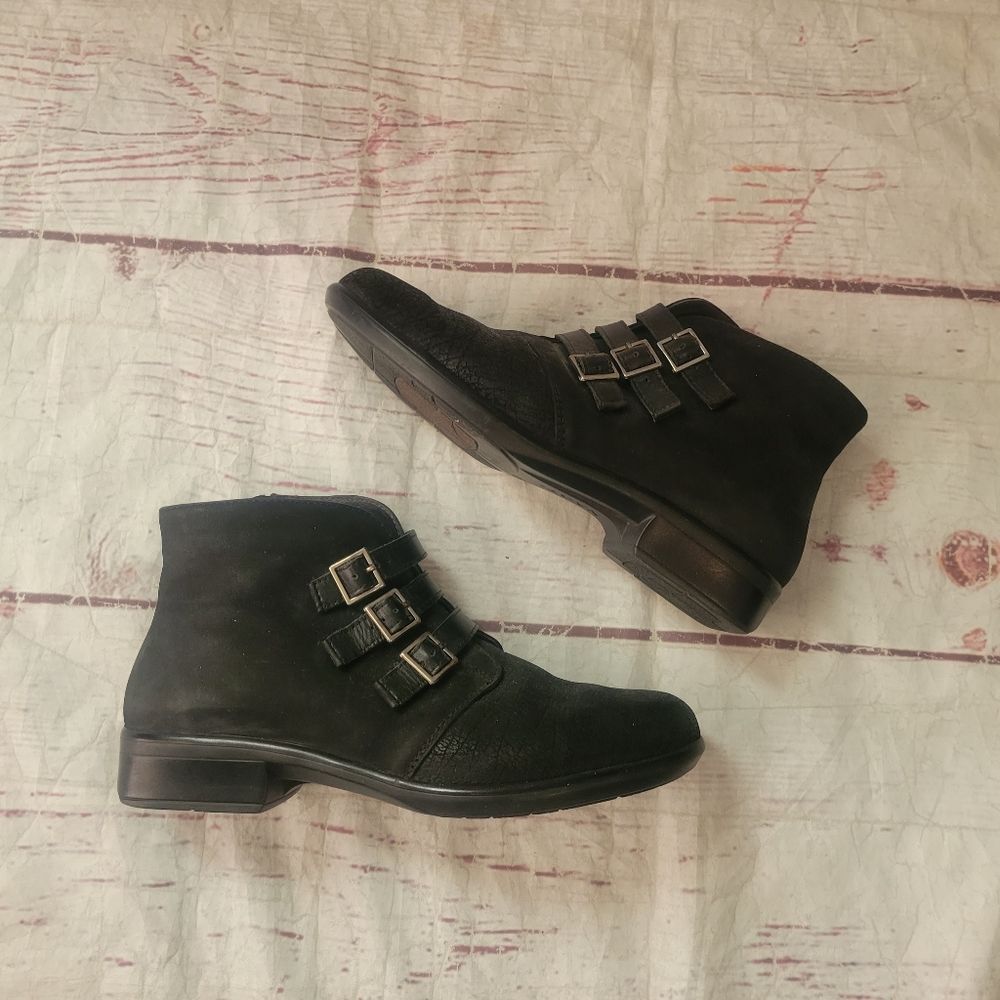 NAOT Calima Boot Size 38